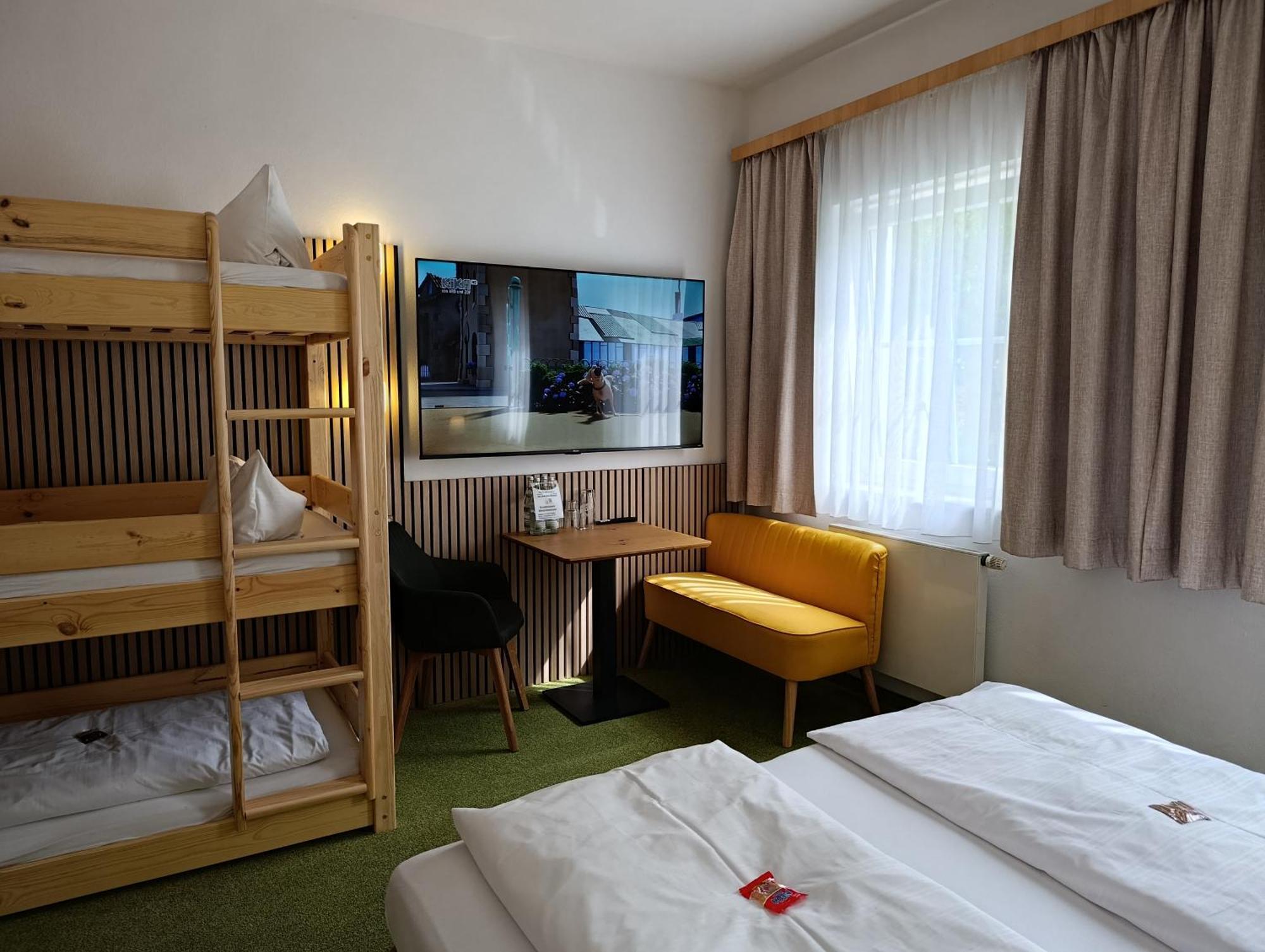 Familienhotel Nahe Der Therme Erding Zewnętrze zdjęcie